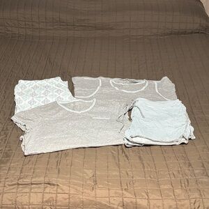 Midnight by Carole Hochman Gray & White 4 piece Women’s Pajama Set